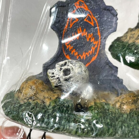 Lemax Spooky Town Halloween Lighted BACKLIT TOMBSTONES Set of 2  24467- **READ** - Picture 5 of 7